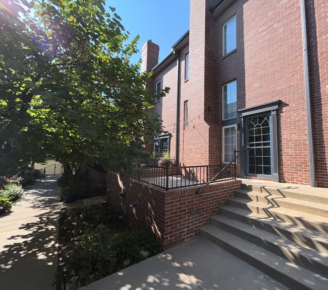 Patio - 63 S Harrison St
