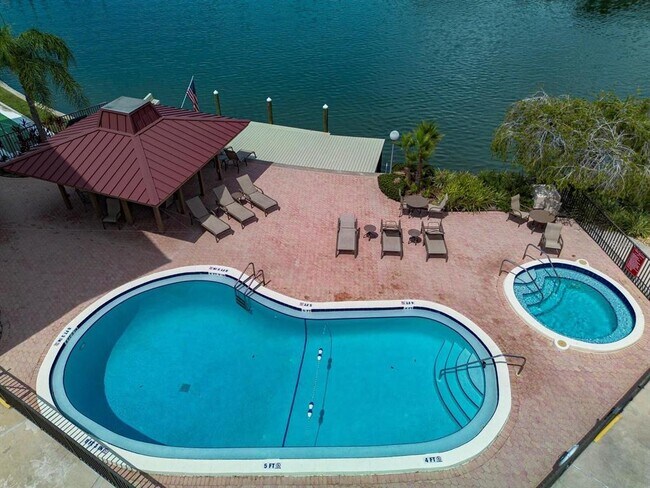 Foto del edificio - 105 Island Way