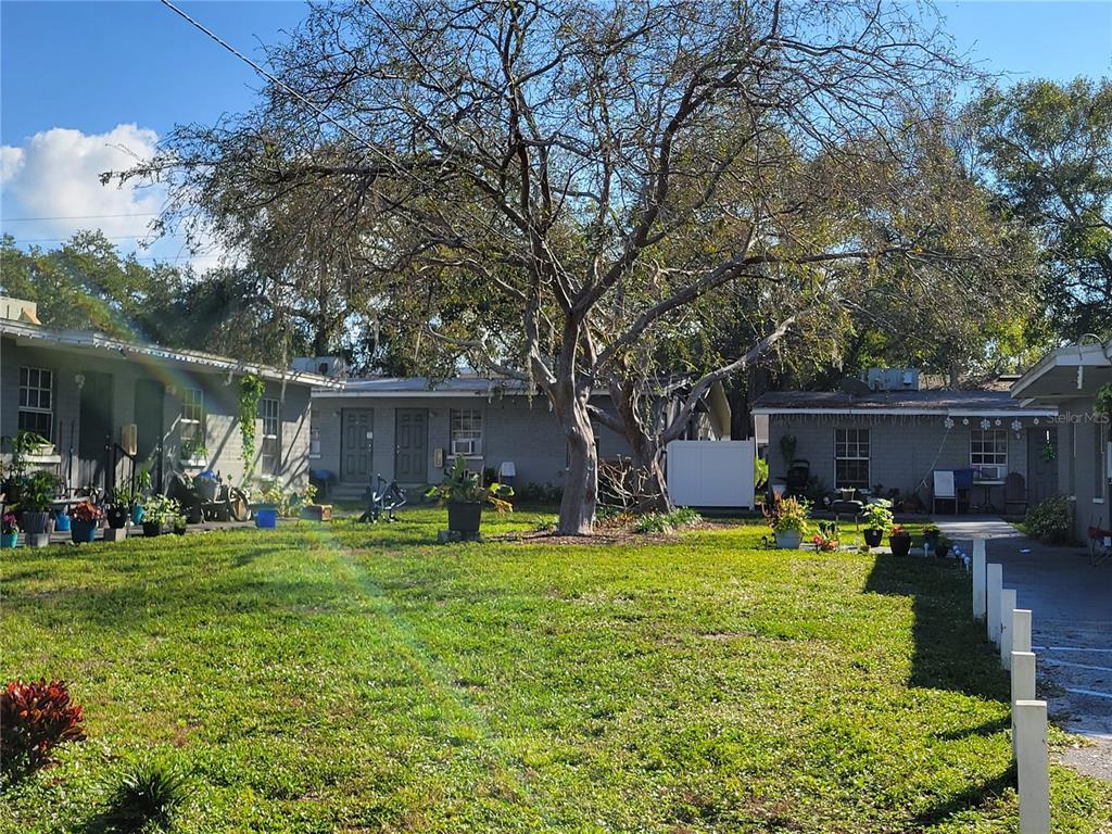Primary Photo - 1121 Pinellas St