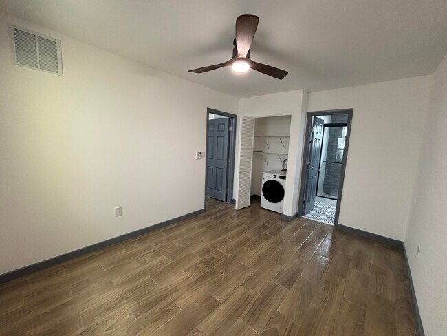 Foto del edificio - 2919 Broadway