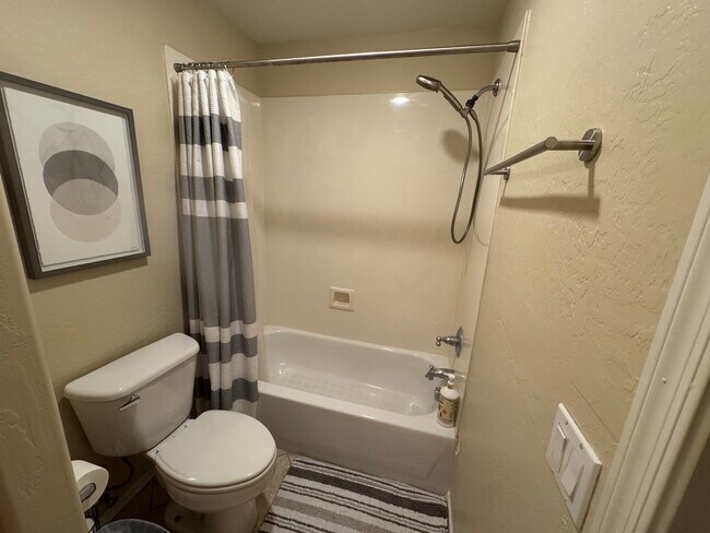 Foto del edificio - 705 W Queen Creek Rd