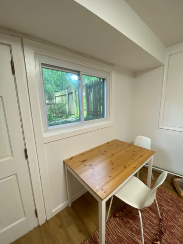 Building Photo - 2267 Glenmore Terrace
