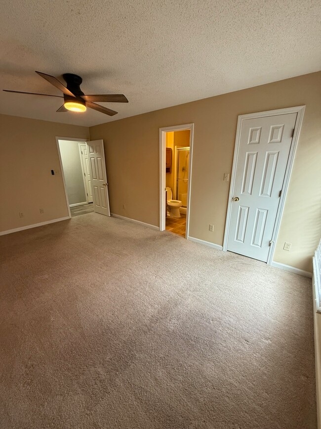 Building Photo - 4014 Jodis Way