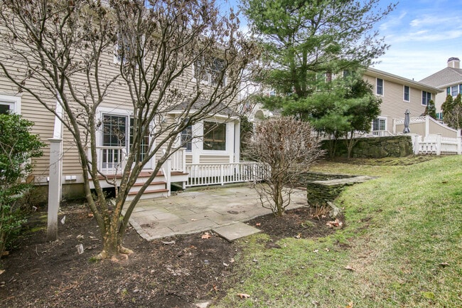 Building Photo - 4 Alder Way