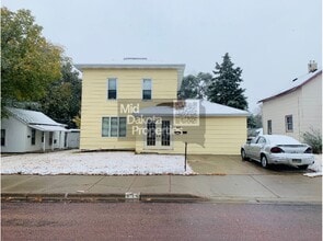 Building Photo - 416 E 1st Ave Building Photo - 416 E 1st Ave