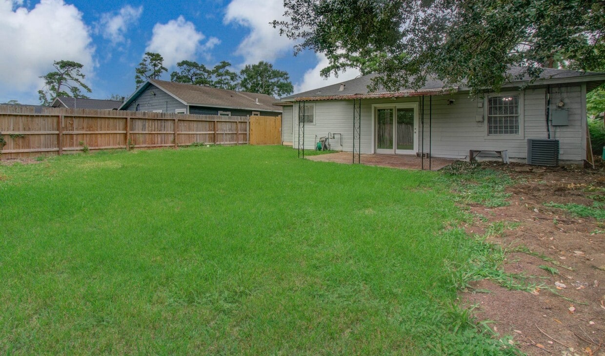 Foto principal - 3626 Songwood St