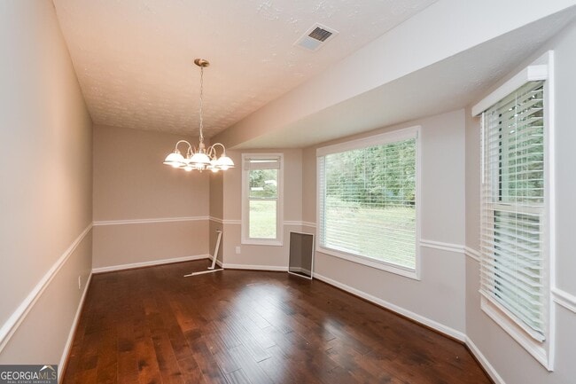 Building Photo - 2383 Corigan Cir NE