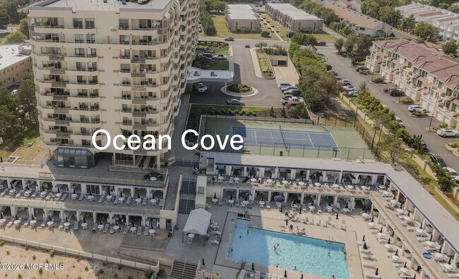 Foto del edificio - 717 Ocean Ave N