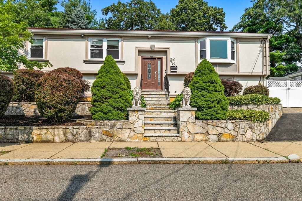 Primary Photo - 20 Salman St