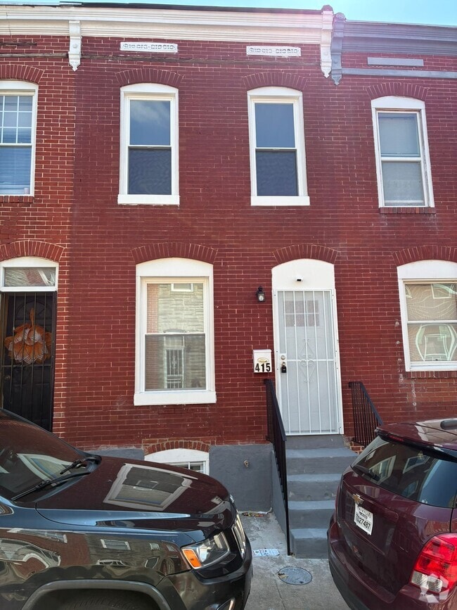 Building Photo - 415 N Port St