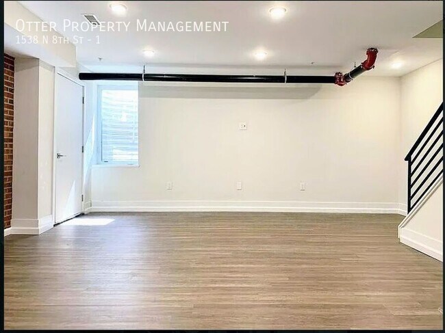 Foto del edificio - 1538 N 8th St