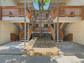Building Photo - 2835 S Monaco St Pkwy