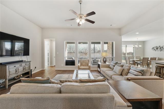 Foto del edificio - 4104 Indian Grass Ln