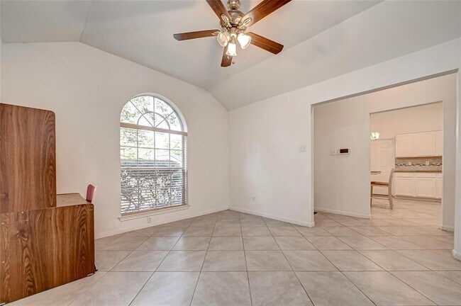 Foto del edificio - 2911 Killdeer Ln
