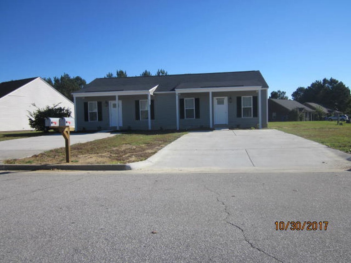 Primary Photo - 3727 Lear Ct NW