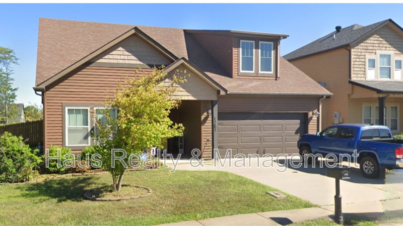 Building Photo - 1281 Eagle's View Dr