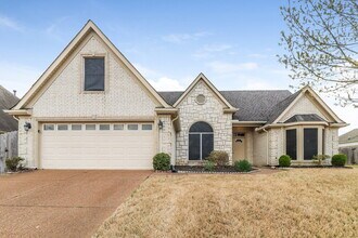Building Photo - 1531 Carlton Ridge Dr