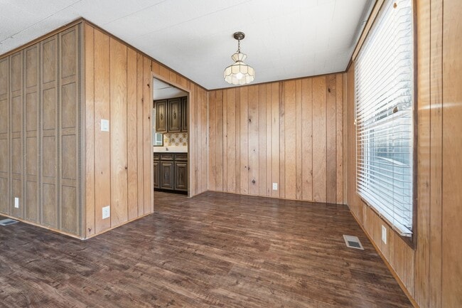 Building Photo - Cambridge City Gem