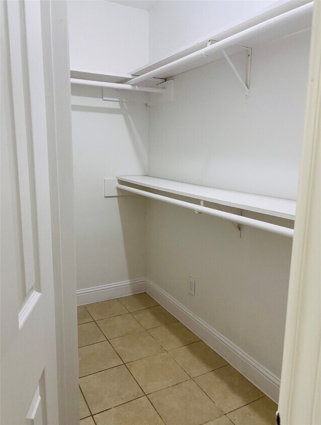 Foto del edificio - 5550 N Braeswood Blvd