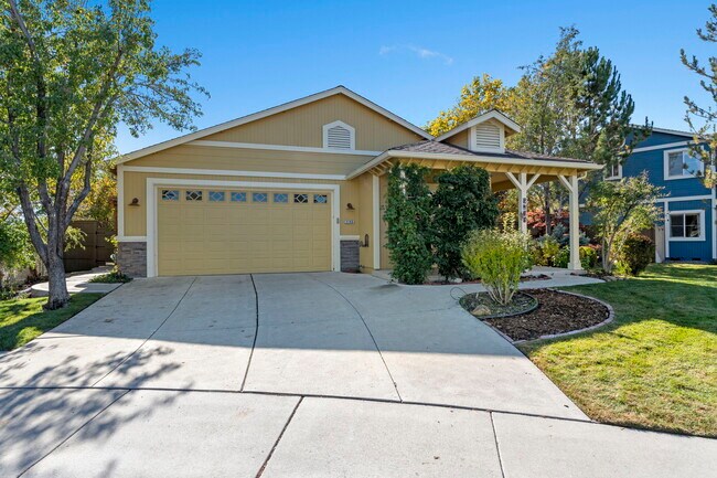 Foto del edificio - 2100 Brittany Meadows Dr