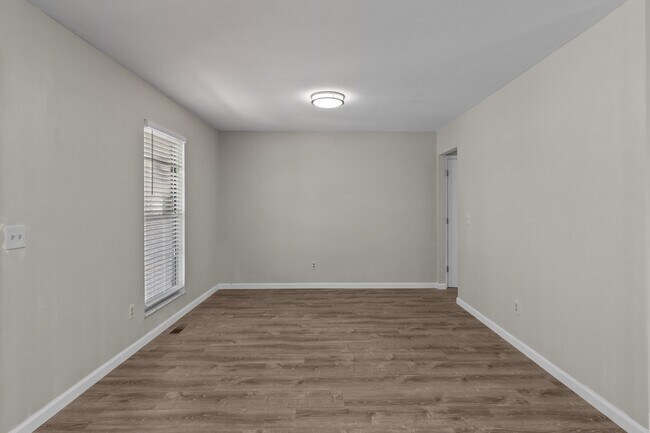 Foto del edificio - 5552 Seagrave Ct