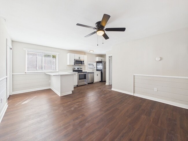 Building Photo - 3509 Park Ave