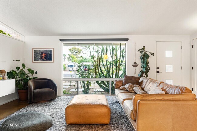 Foto del edificio - 1044 E Northview Ave