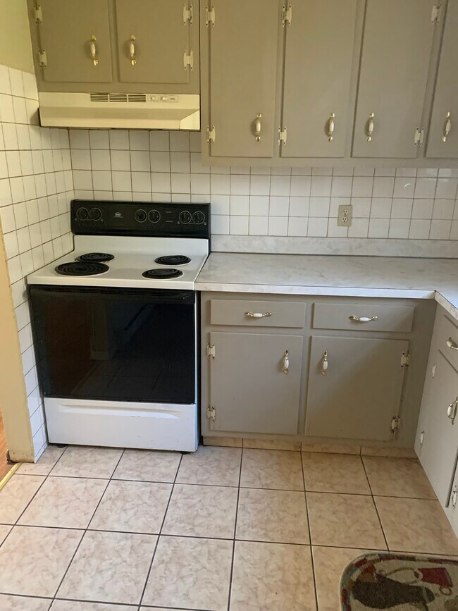 Foto del edificio - 81 Briarwood Ln