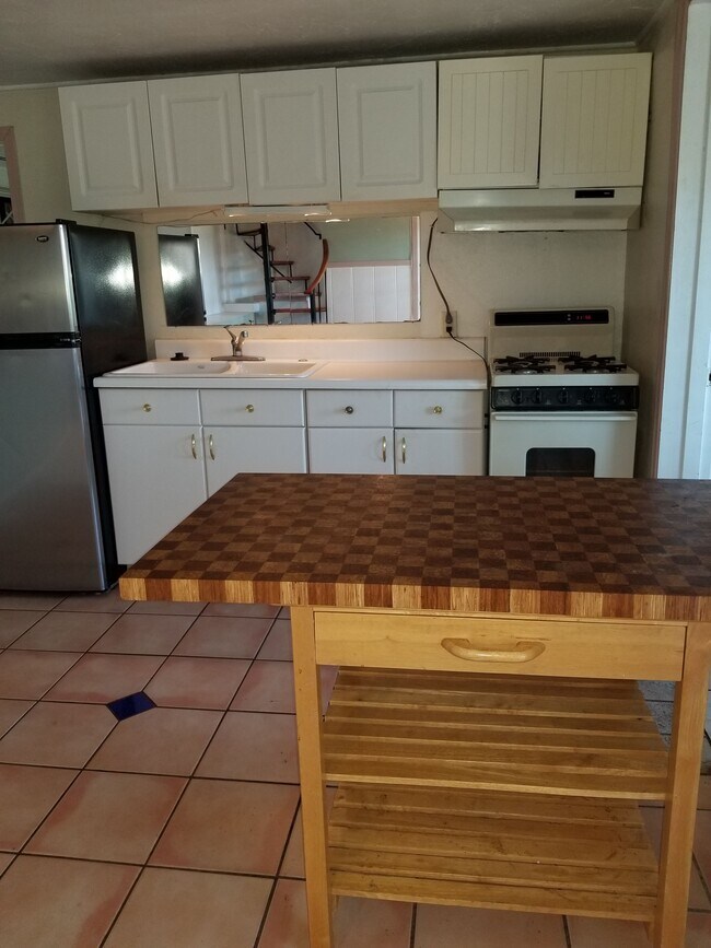 5831 Adelaide Ave Unit Apartment, San Diego, CA 92115 Apartments in