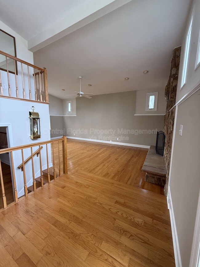 Building Photo - 103 Lake Brantley Terrace