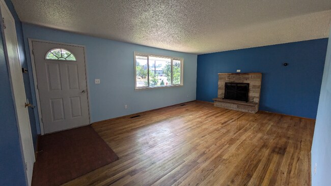 Building Photo - 808 White Ave