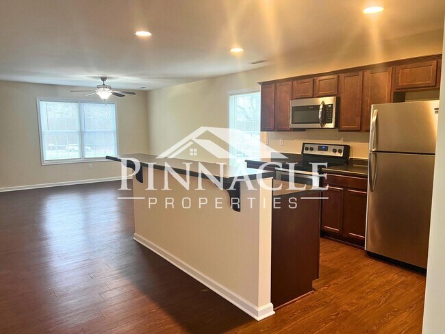 Foto del edificio - 735 Old Graves Mill Rd