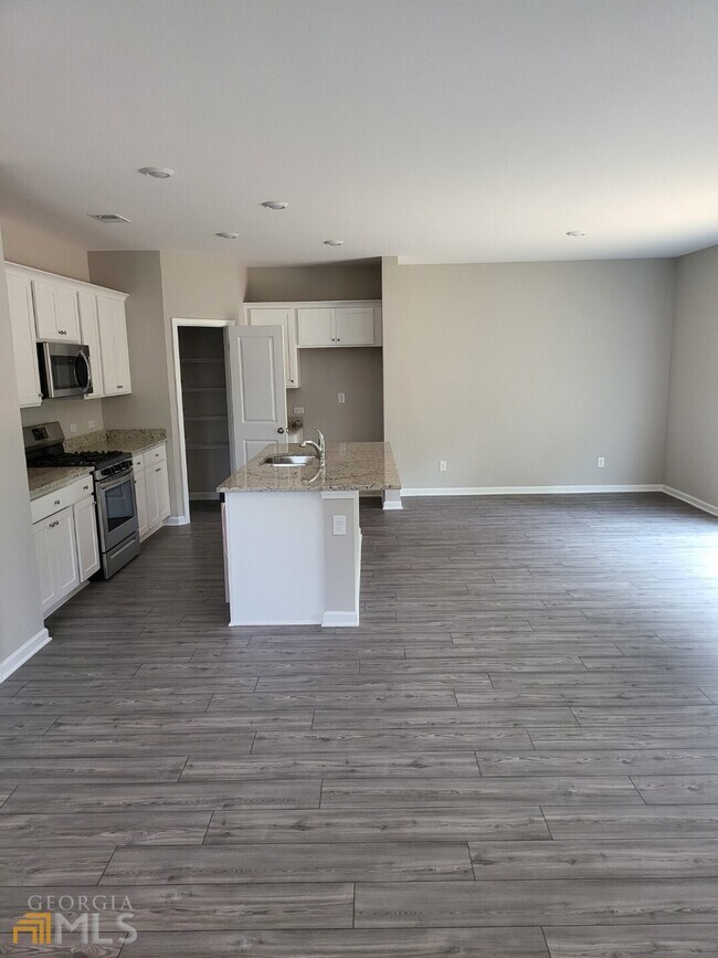 Building Photo - 125 Osprey Overlook Dr