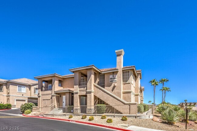 Foto del edificio - 9901 Trailwood Dr