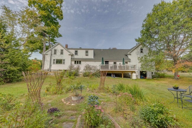 Building Photo - 34 N Shore Rd