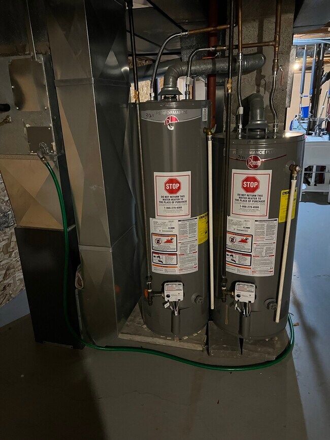 Building Photo - 4656 N 126th St