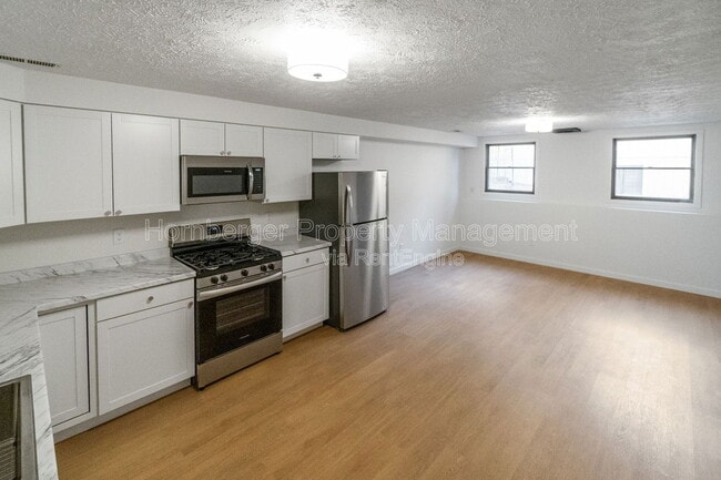 Foto del edificio - 8715 N Kelly Ct