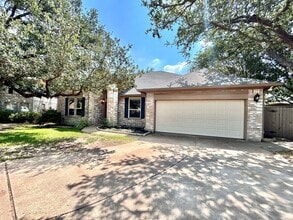 Building Photo - 1303 White Dove Cove