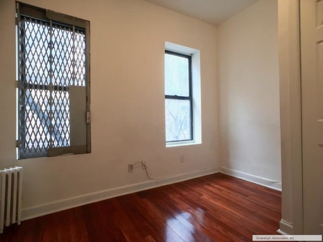 Building Photo - 367 Edgecombe Ave