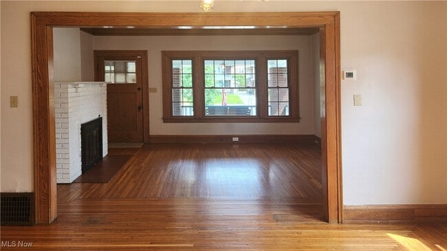 Building Photo - 10811 Clifton Blvd