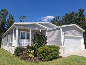 Building Photo - 34873 Robins Song Rd