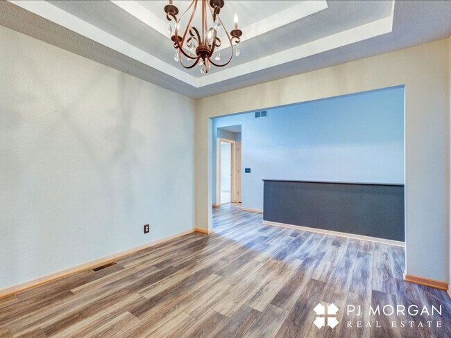 Foto del edificio - 10027 S 171st St