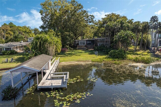 Building Photo - 751 Dommerich Dr