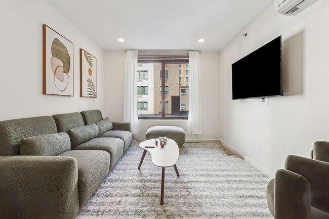 Foto del edificio - 77 E 110th St
