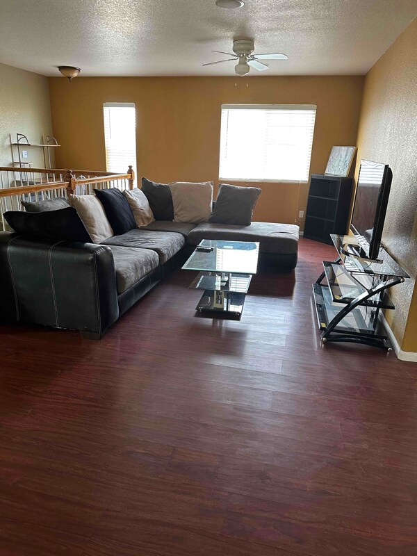 Building Photo - 5095 Orleans Ct