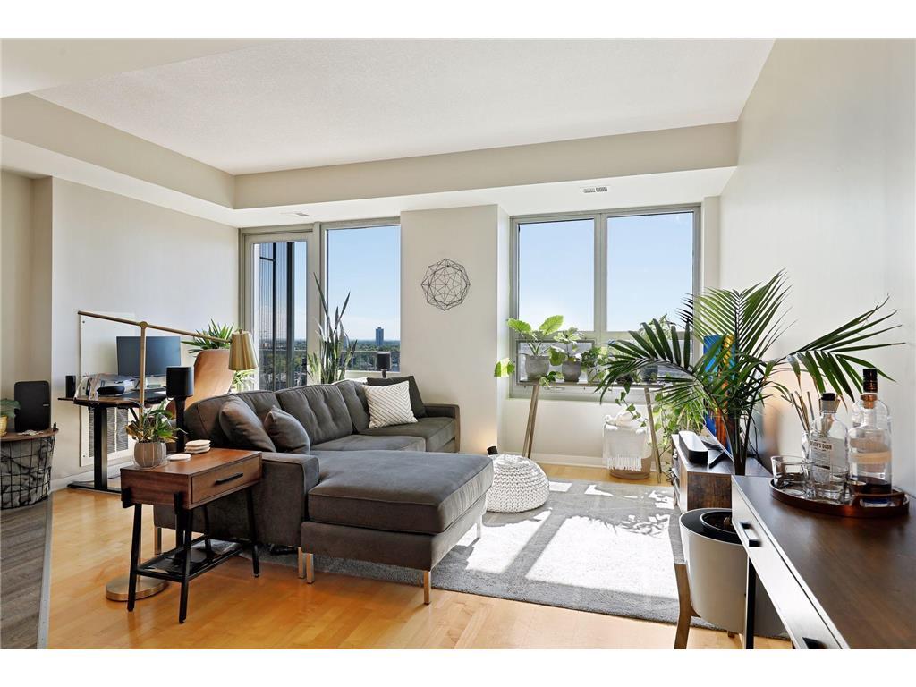Foto principal - 929 Portland Ave