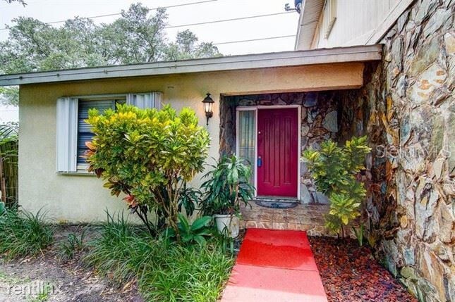 Building Photo - 3 br, 2 bath House - 1101 Breeze Dr