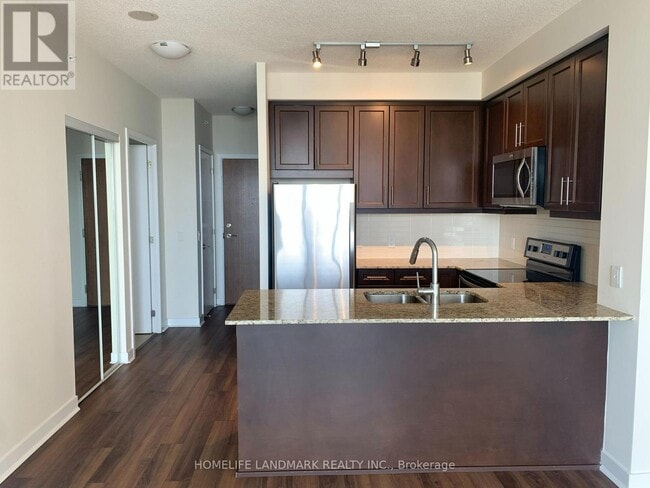 Building Photo - 3975 Grand Park Dr