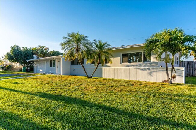 Building Photo - 9375 SW 181st Terrace