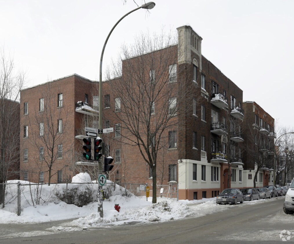 Photo du bâtiment - 3514-3524 Rue Hutchison